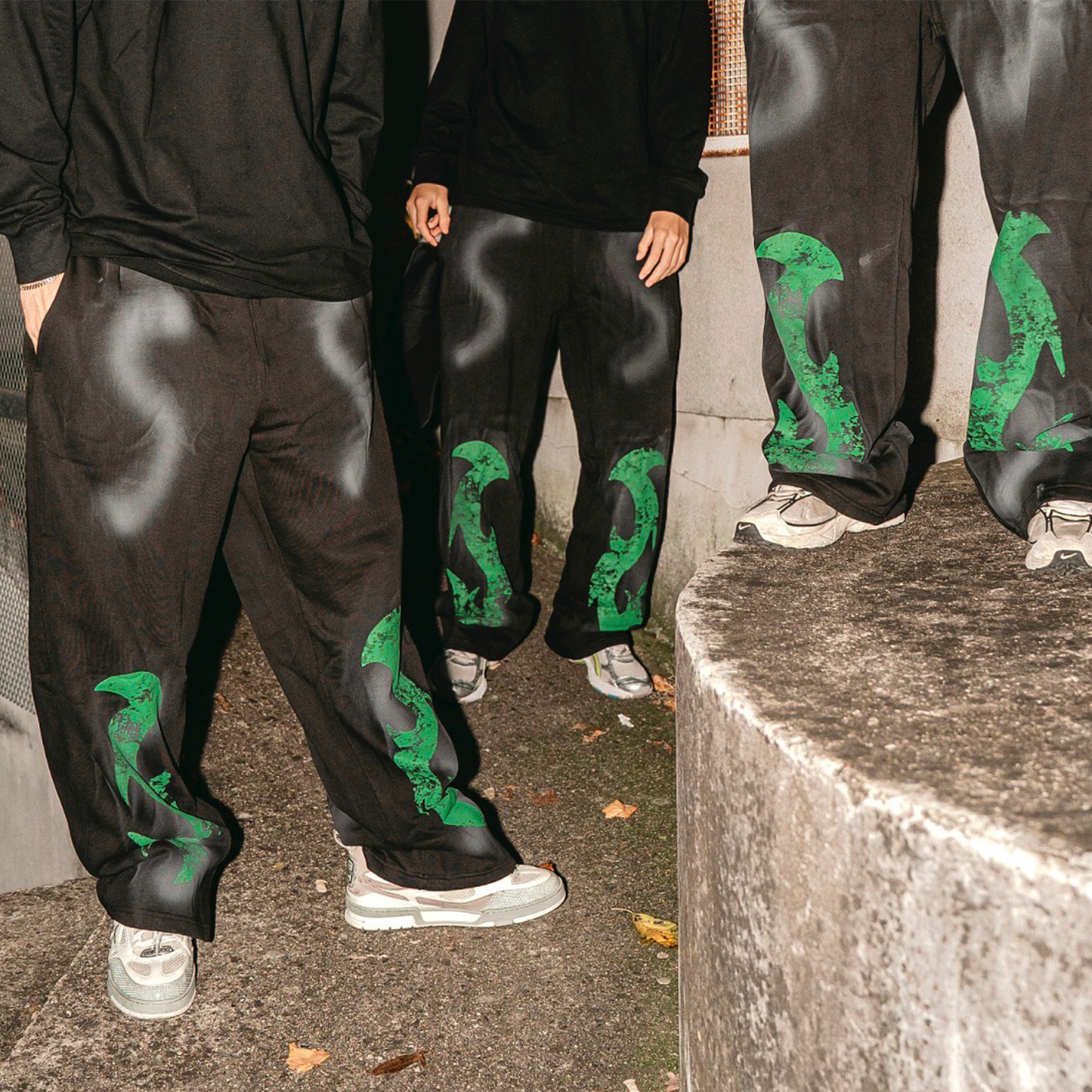 Distressed Logo sweatpants